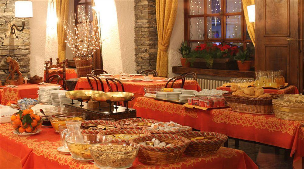 Hotel Del Viale Courmayeur Exteriér fotografie